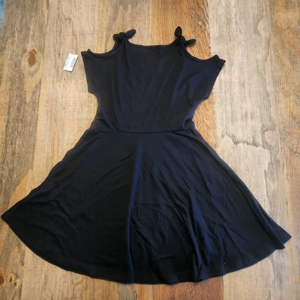 New The Children's Place Black dress